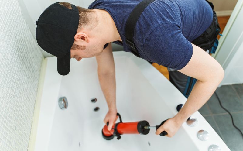 Top Bathtub Installation Companies in Collinsville, OK