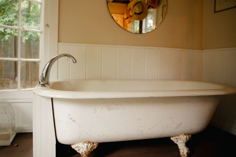 Top Bathtub Installation Companies in Coweta, OK